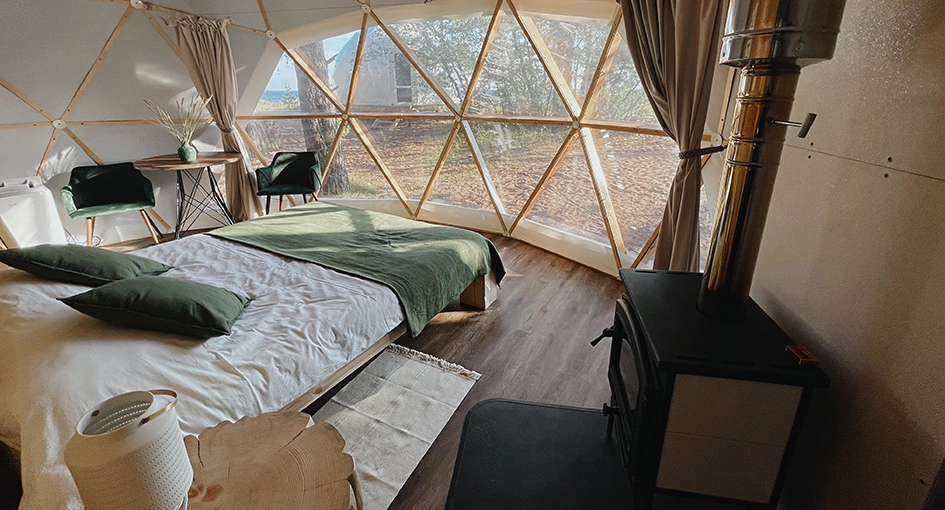 Geodome for Glamping Park Fullerdome